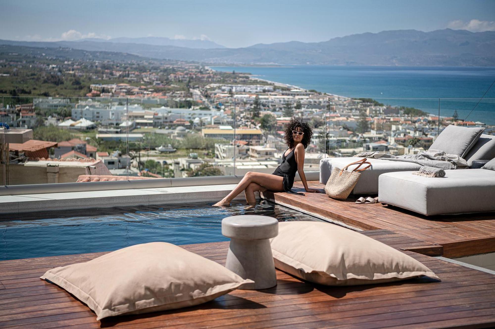 Alectrona Living Crete, Rocsea Luxury Apartment Platanias  Bagian luar foto